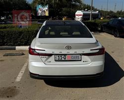 تۆیۆتا کامری